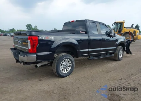2019 Ford F-250 Xl from USA, damaged, VIN 1FT7X2B67KEF55427